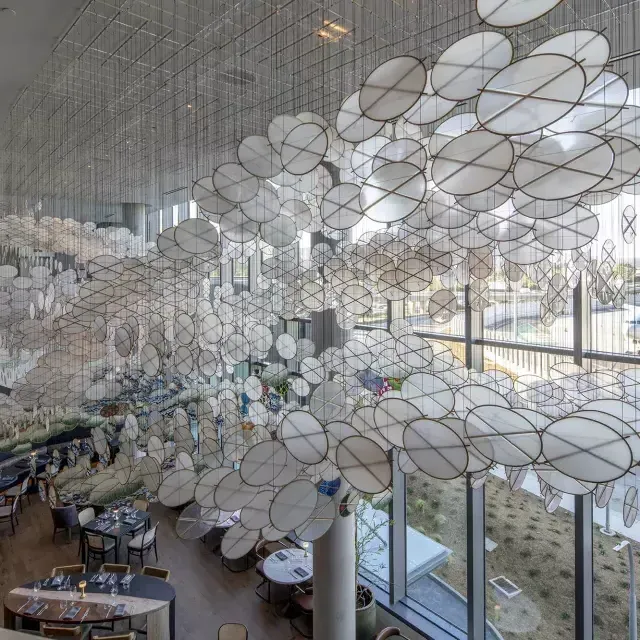 Jacob Hashimoto at the Gr和 Hyatt at SFO